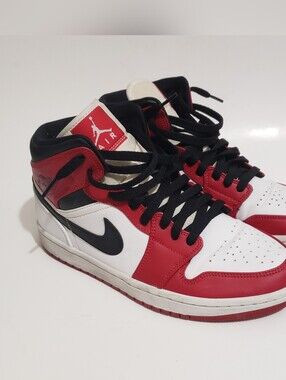 Nike Air Jordan 1 Mid Chicago White Heel 2020 554724-173 Men’s Size 8.5 Red Blck